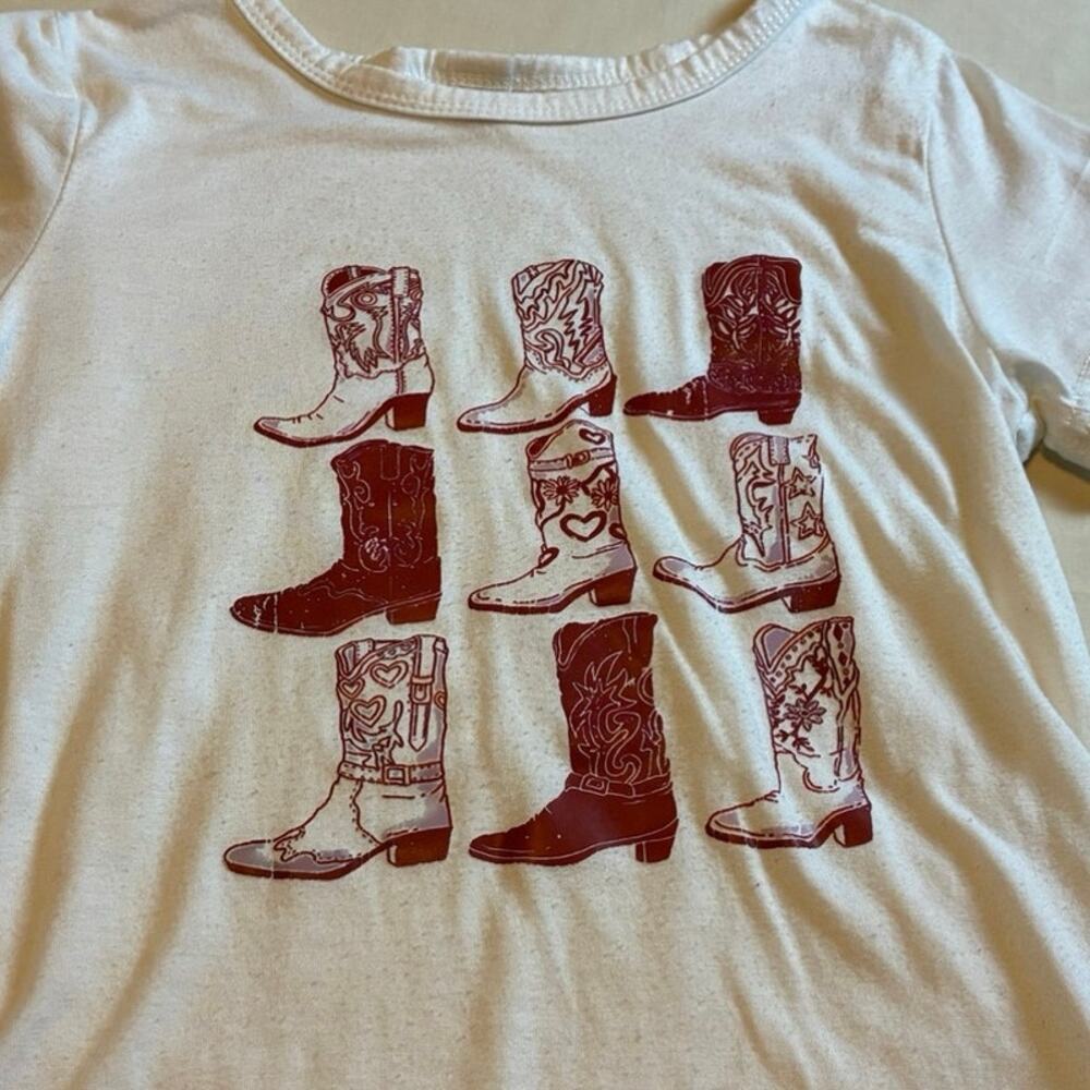 White Western Cowgirl Boots Graphic Short Sleeve T Shirt Girls Size 6Y